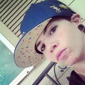 Meet your Posher, Helene